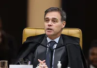 André Mendonça rejeita ação para barrar aumento do Bolsa Família