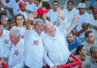 AtlasIntel/A TARDE: Lula dispara na Bahia, passa de 60% e amplia vantagem sobre Flávio
