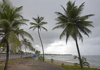Chuva e frio vão dar trégua em Salvador? Confira a previsão do tempo