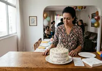 Confeiteira pode pagar indenização milionária por bolo de R$ 1.200 que deu errado