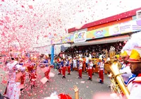 Desfile cívico marca 268 anos de emancipação de Camaçari