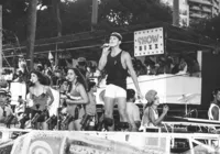 Flávio Bolsonaro lamenta morte de Netinho: "Marcou gerações"