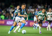 Grêmio vence a primeira fora de casa e acende alerta para o Vitória