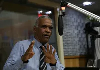 Isidório relembra tortura após ser preso por greve da PM em 2001