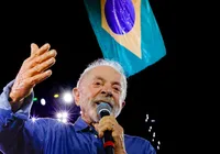 Vídeo: Lula pede tranquilidade aos eleitores: "Vamos ganhar esse jogo"