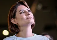 Michelle Bolsonaro é internada e interrompe campanha para o Senado
