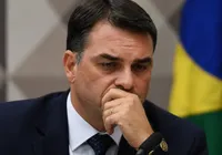 Mulheres convocam ato contra campanha de Flávio Bolsonaro neste sábado (26)