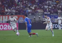 Bahia é goleado pelo Flamengo na Fonte Nova em noite épica de Ronaldo