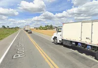 Tragédia na BR-116: engavetamento com 4 carretas mata um na Bahia