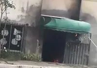 Incêndio em rede elétrica atinge apartamento em Lauro de Freitas; veja vídeo