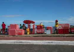Saiba quando sai a lista de ambulantes aprovados para o Carnaval de 2027 e festas de Salvador - Imagem