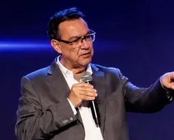 Augusto Cury chega a 7,8% e vira principal nome da terceira via - Imagem