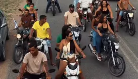 Carreata de aliados de Flávio Bolsonaro na Bahia chama atenção por infrações de trânsito