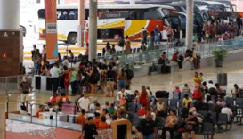 Procon faz blitz em rodoviárias da Bahia para garantir transporte gratuito nas eleições
