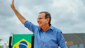 Eduardo Paes lidera pesquisa contra candidato bolsonarista no Rio de Janeiro