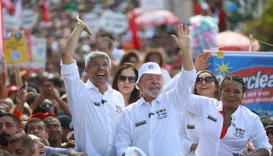 Especialista avalia que fator Lula e força de alianças pesam para Jerônimo vencer em 1º turno