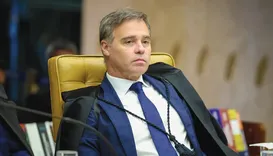 André Mendonça determina soltura de suspeitos de desvios no INSS