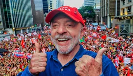 Queda na abstenção e nos votos inválidos favorece Lula no 2º turno