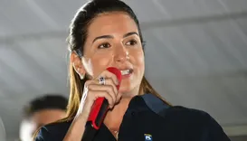 Roberta Roma é hospitalizada após sentir dor no peito na Bahia