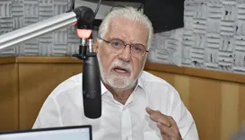 Wagner diz que oposição age com “raiva” ao apoiar Flávio Bolsonaro
