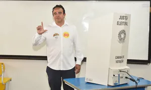 Ronaldo Mansur vota e diz: “Chegamos até o final com a cabeça erguida”
