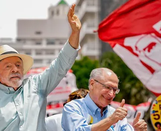 Atlasintel: Lula lidera corrida em última pesquisa antes do 1º turno
