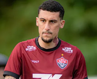 Baralhas enfrenta o Vasco? Saiba situação do volante do Vitória
