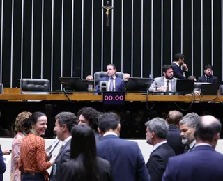Câmara aprova MP que acaba com a taxa das blusinhas