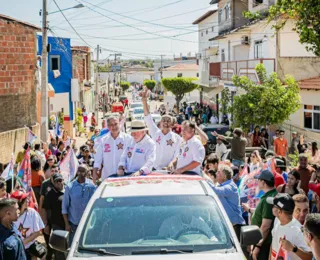 Caravana de Jerônimo mobiliza apoiadores pelo interior