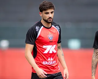 Com 20 minutos jogados em mais de 400 dias, volante segue indisponível