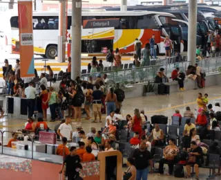 Procon faz blitz em rodoviárias da Bahia para garantir transporte gratuito nas eleições