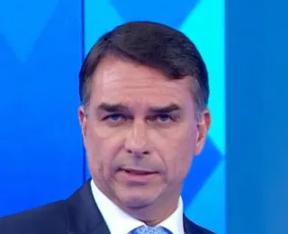 Debate na Globo: obra de Bolsonaro citada por Flávio foi entregue inacabada