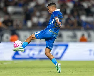 Em débito com o Vitória, clube da Série A sofre transfer ban da FIFA