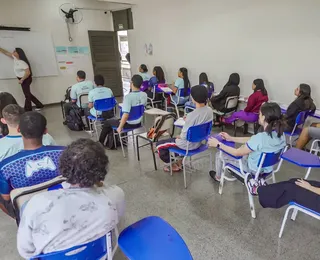 Enem 2026: saiba como evitar erros nas questões de inglês e espanhol