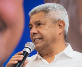 Jerônimo apresenta 13 compromissos para evangélicos em encontro nesta segunda