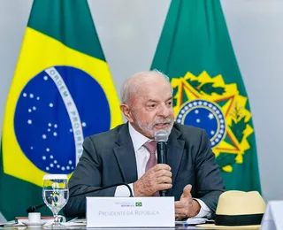 Lula diz que “está nas costas” de Fachin dar tranquilidade à população