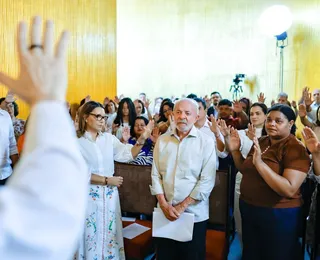 Na reta final do 2º turno, Lula pede que católicos votem à luz da fé