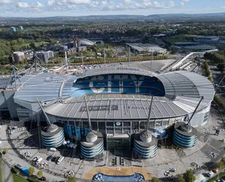 Patrocinador do City é multado em R$ 2,5 bilhões por lavagem de dinheiro