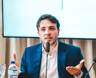 Renan Santos enfrenta nova reviravolta após suspensão de redes sociais