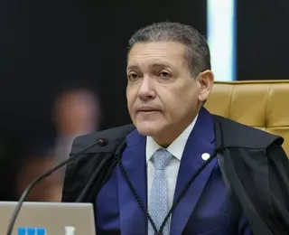 TSE derruba decisão de Nunes Marques e reativa canal Exército do Lula