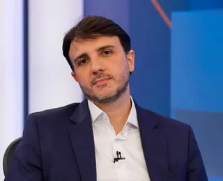 TSE suspende candidatura de Renan Santos