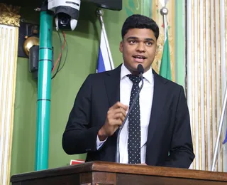 Vereador mais jovem de Salvador surpreende e é eleito para a Câmara dos Deputados
