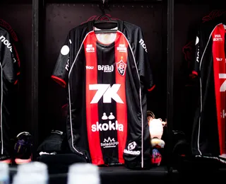 Vitória vende camisa por menor valor entre os 20 times da Série A