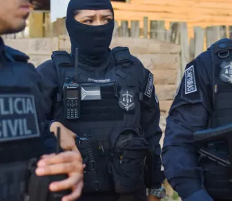 Suspeito de assaltar promotor com filhos dentro de carro é preso na Bahia