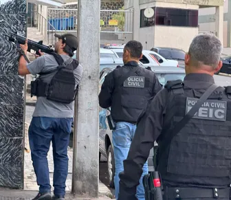 Grupo suspeito de extorquir turistas no Farol da Barra é alvo de operação