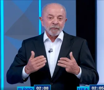 Lula relembra fala de Jair Bolsonaro contra vacinas na pandemia