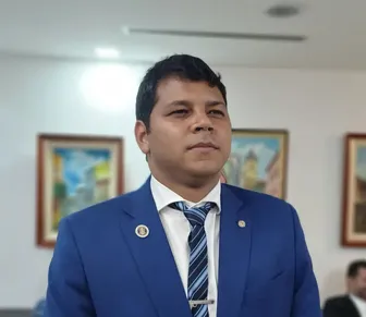 Mãe denuncia deputado por ofensas a estudantes em escola particular