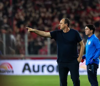 Rogério Ceni tem retrospecto negativo contra o São Paulo; veja números