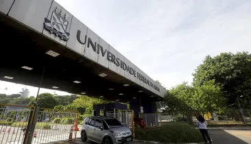 UFBA prorroga inscrições de concurso com salários de até R$ 5,2 mil