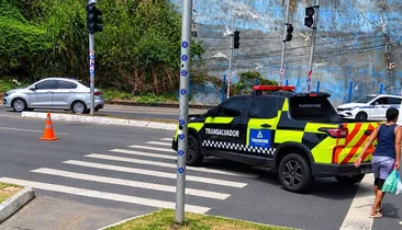 Idosa é atropelada e morre em faixa de pedestre na Lucaia
